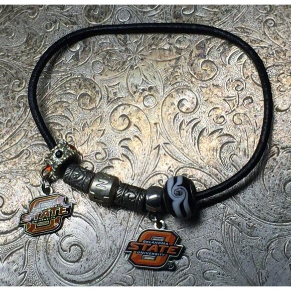 Women's Oklahoma State University Charm Bracelet - Picture 2 of 9